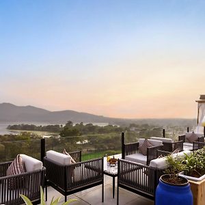 Sierra Boutique Hotel - Lake View